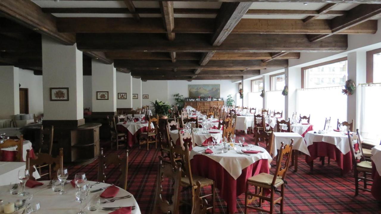 Savoia Palace Hotel Madonna di Campiglio Bagian luar foto