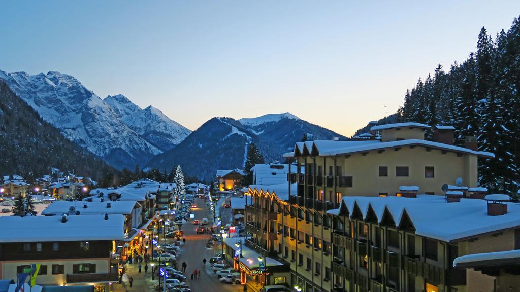 Savoia Palace Hotel Madonna di Campiglio Bagian luar foto